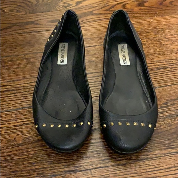 Steve Madden studded leather flats - Picture 2 of 5